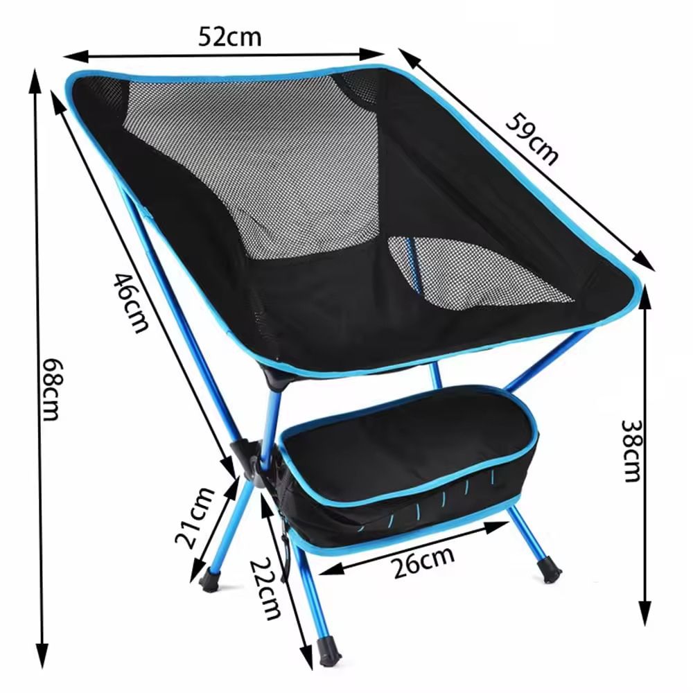 Chaise de camping pliante bleue avec dossier haut pour un soutien optimal du dos en plein air.