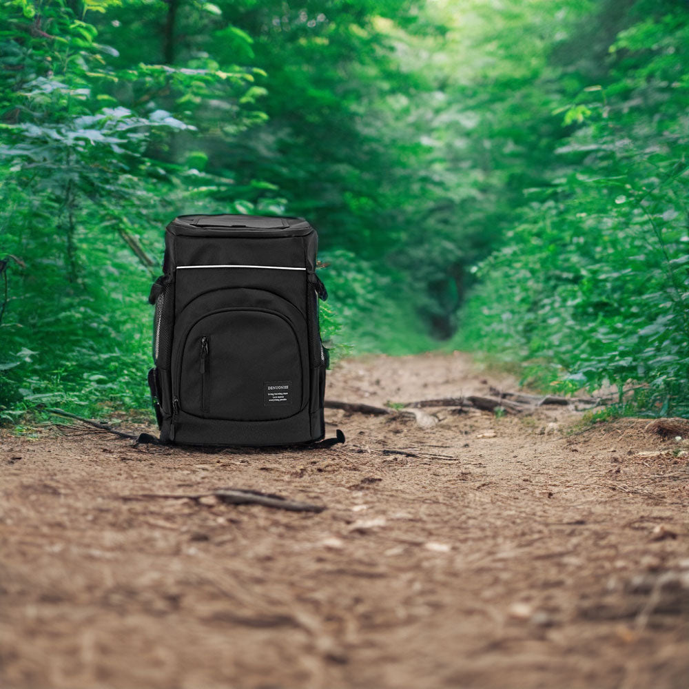 Sac à dos isotherme noir étanche 30L, idéal pour garder vos repas frais en randonnée, pique-nique ou voyage.