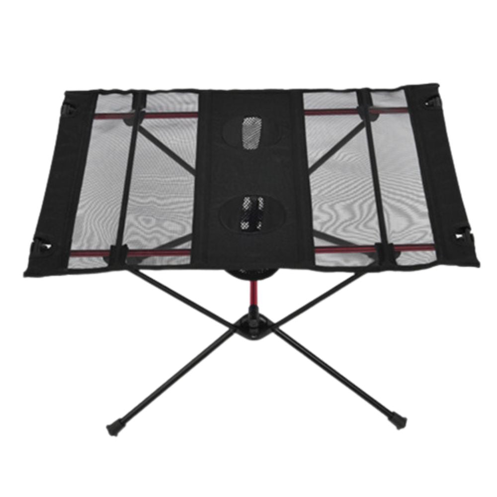 Table de camping portable et pliante, conçue pour un montage rapide et un transport facile.